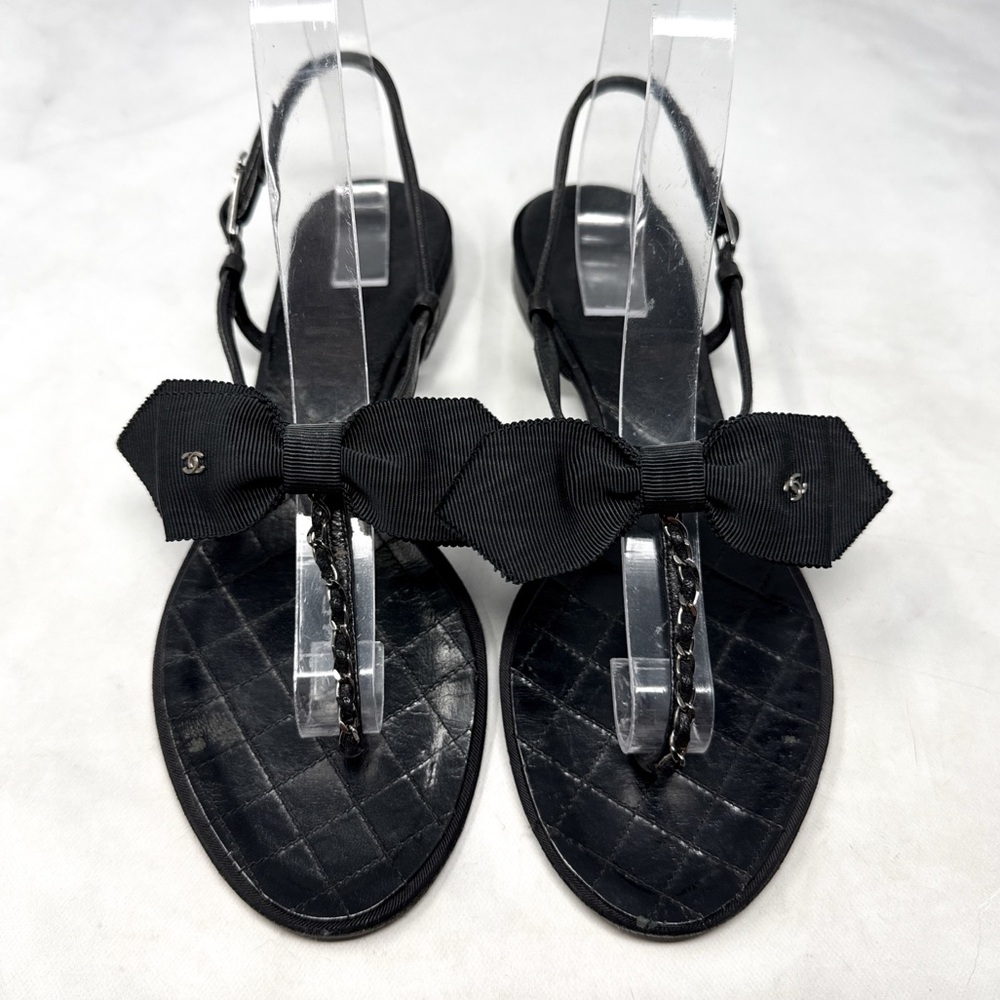 CHANEL Vintage Y2K CC Coco Mark Bow Chain Quilted Leather Flat Sandal Black 38.5